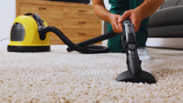 How Long After Carpet Cleaning Can I Safely Put Furniture Back