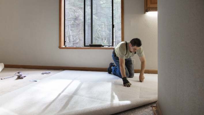 Can Carpet Be Stretched Without Moving Furniture